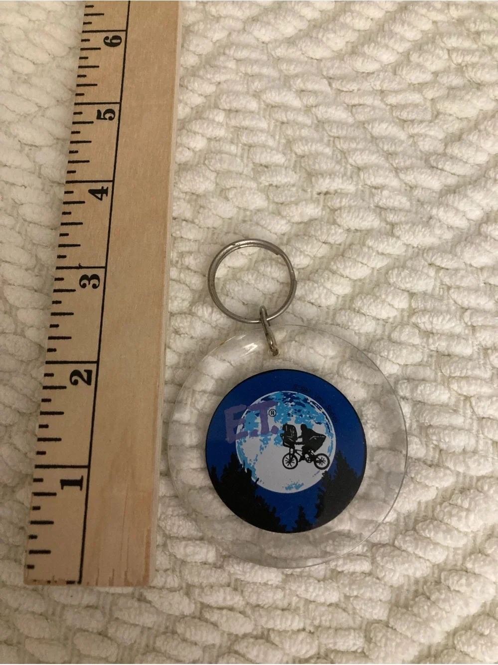 1982 E.T. the Extra-Terrestrial movie keychain iconic flying bicycle silhouette